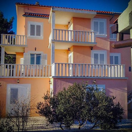 Villa Bella Vista ルンバルダ エクステリア 写真